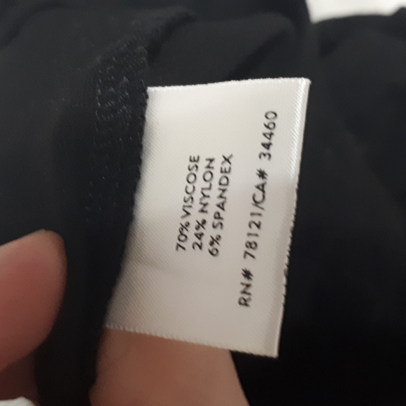 Eileen Fisher black capris Viscose, nylon and spandex. Size M - Picture 3 of 3